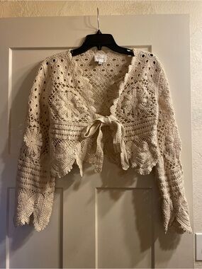 Tie front top